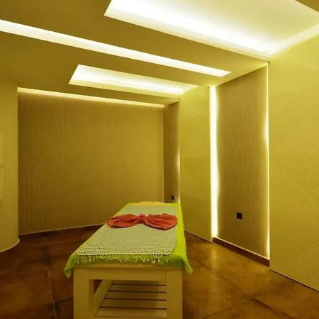 Konak Tower Sea View Luxury 60 * Alanya