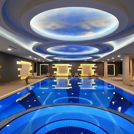 Konak Tower Sea View Luxury 60 * Alanya